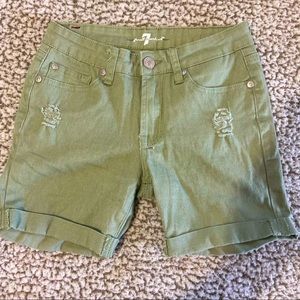 Girls 7 for Mankind shorts